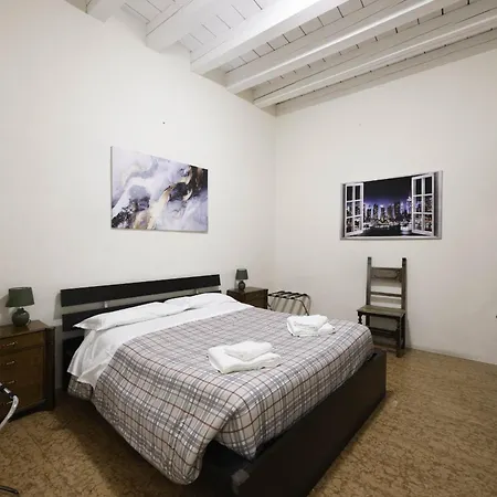 Nel Cuore Di V ,bologna By Shortholidays 3* Boloňa